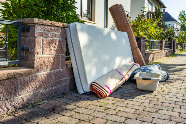 Best Dumpster Rental Services  in Holiday Island, AR